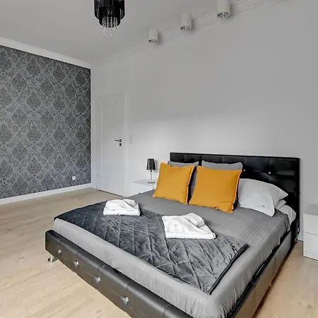 Apartment Glamour Przestronny Obok Monte Cassino By Grand Sopot